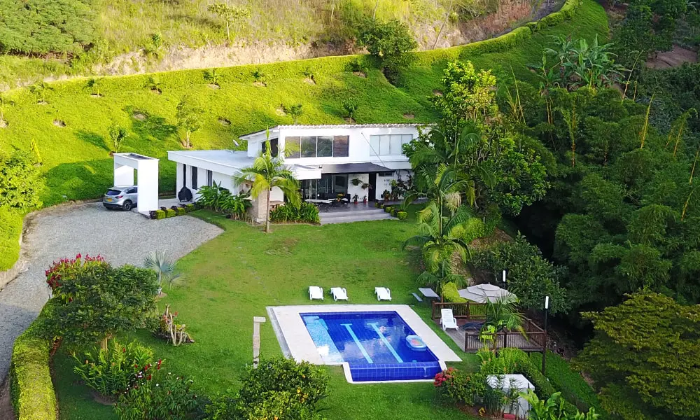 CASA CAMPESTRE LAJUANA